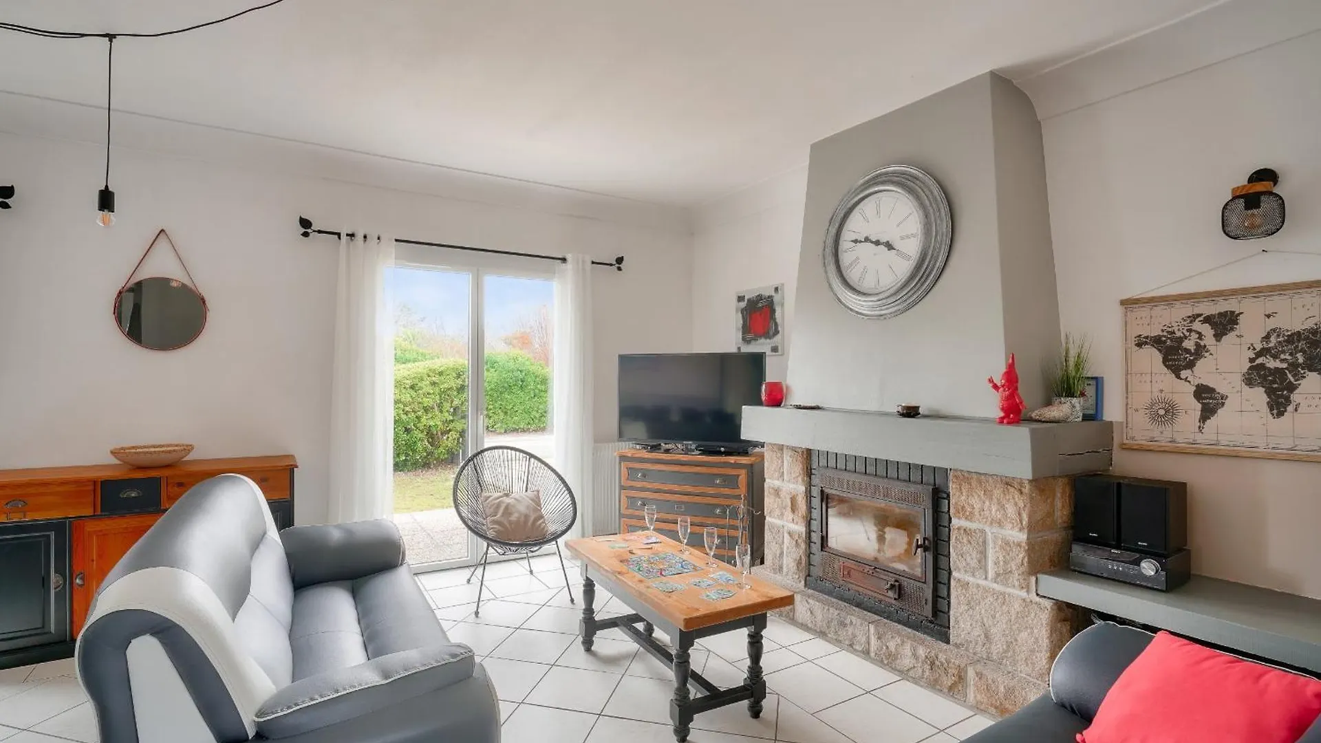 Maison 5 Chambres Avec Acces Direct A La Plage Loctudy 0*,  Frankrike