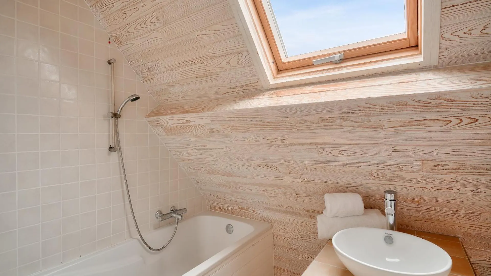 Maison 5 Chambres Avec Acces Direct A La Plage Loctudy